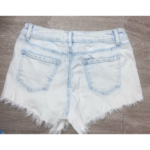 Altar’d State Distressed Womens Denim Shorts Size 28 (U) - Picture 1 of 8